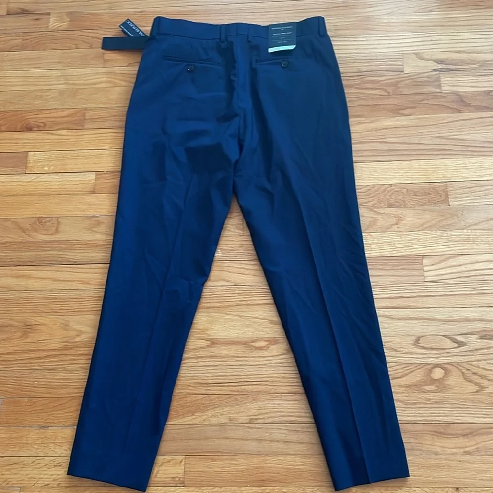 Banana Republic Tapered‎ Italian Wool Perfect Pant size 34/32 Navy B13